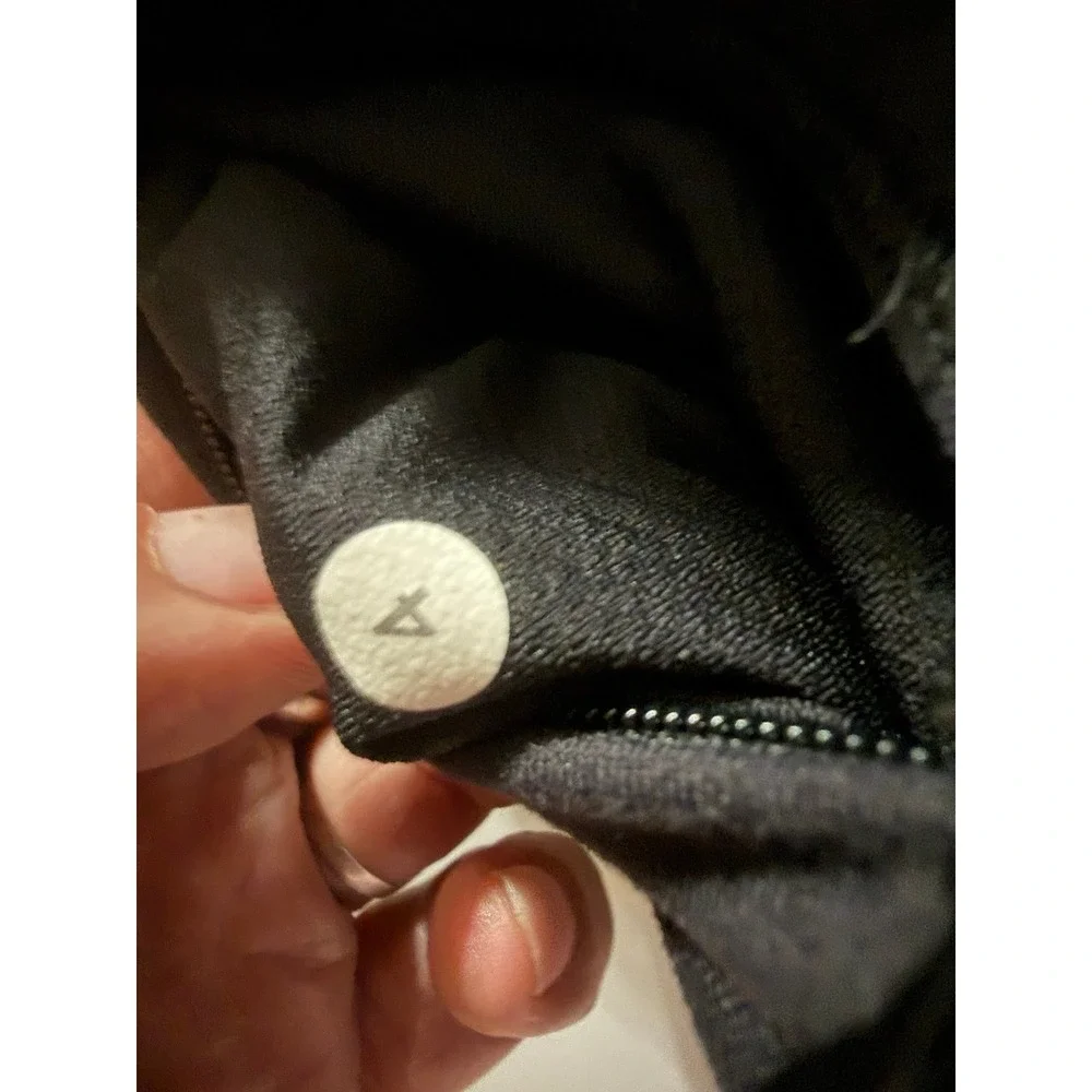 Lululemon Modal Pleated Back Long Sleeve Shirt dark gray size 4 thumb holes